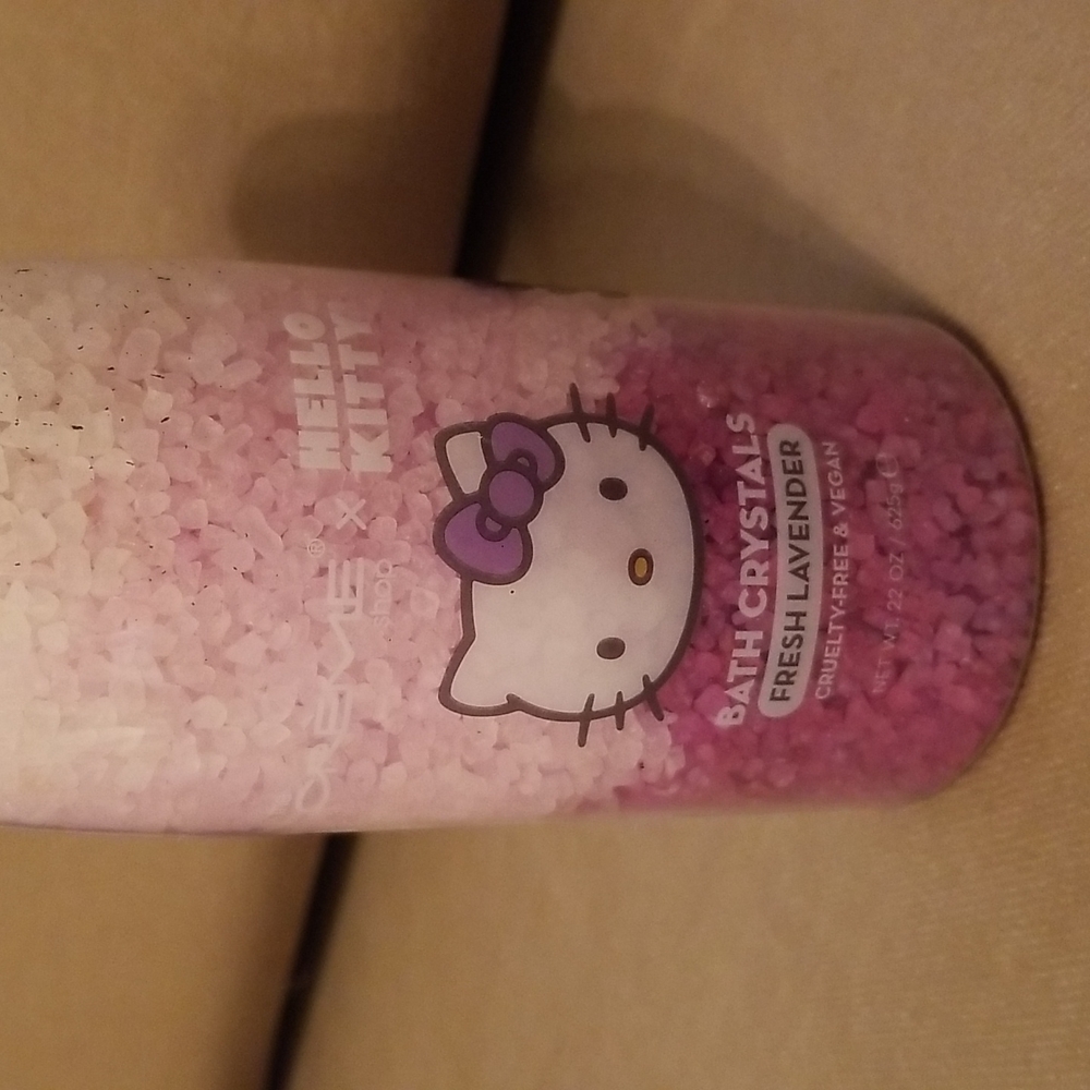 Hello Kitty Bath Spa Set - Picture 4 of 7